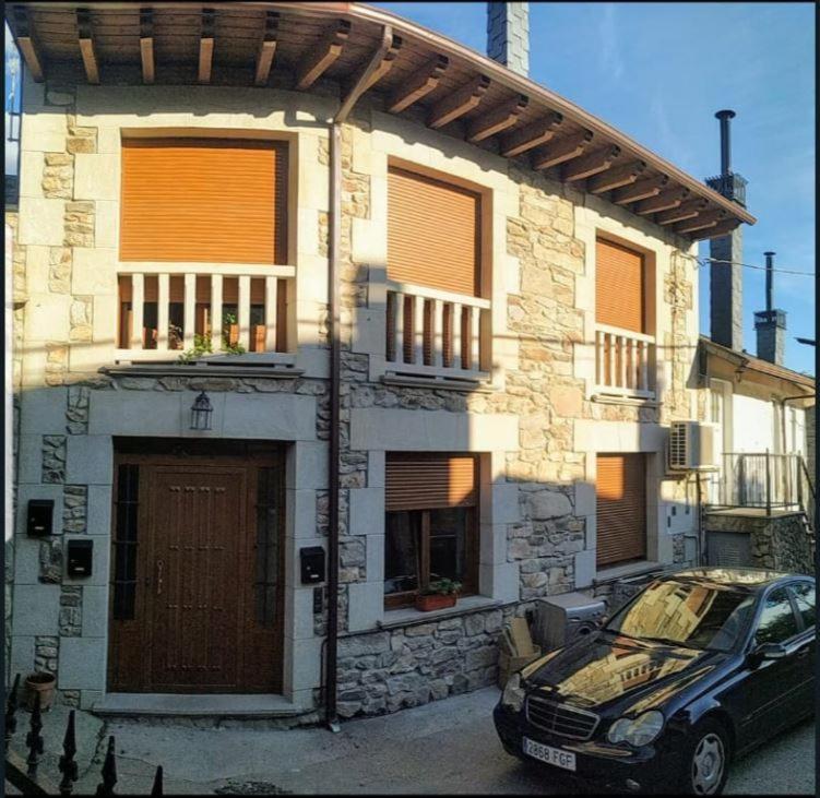Alquiler De -viviendas Turísticas Casa César Lubián