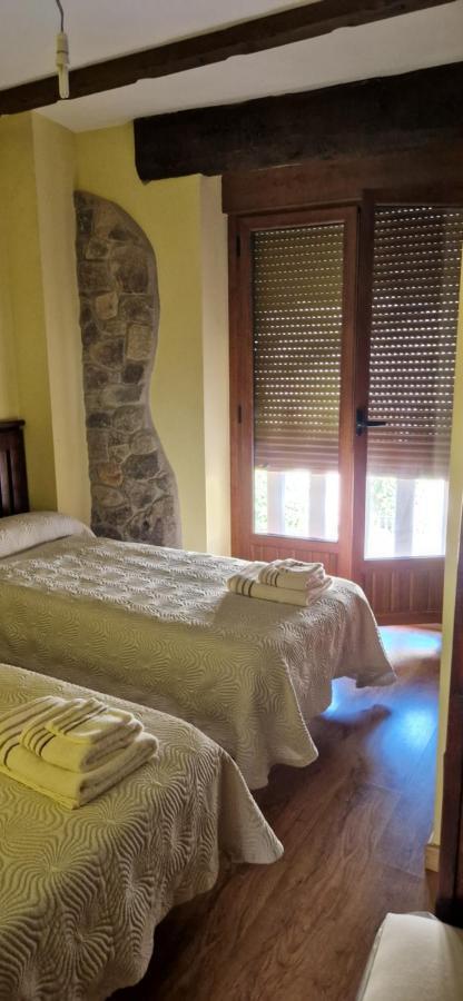 Séjour chez l'habitant Alquiler De -viviendas Turísticas Casa César Lubián