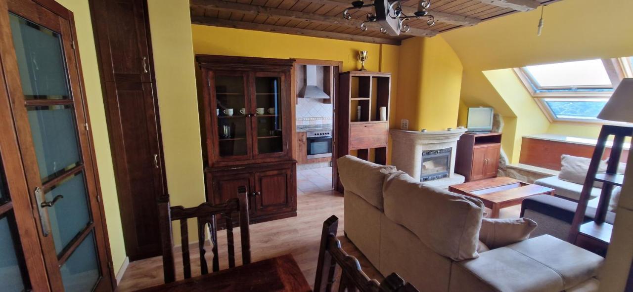 Alquiler De -viviendas Turísticas Casa César Séjour chez l'habitant *